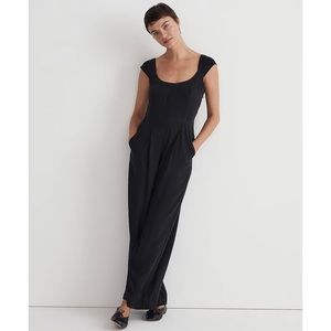 New with tag removed.  Madewell Cap-Sleeve Crop Wide-Leg Jumpsuit True Black